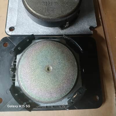 TWEETER PAIR DOMES 4.5X3 3/8 image 2