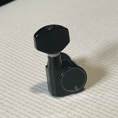 2000's Korean Era Ibanez S & RG Series Black Dual Pin Tuning Pegs Tuners 6 In LIne image 10
