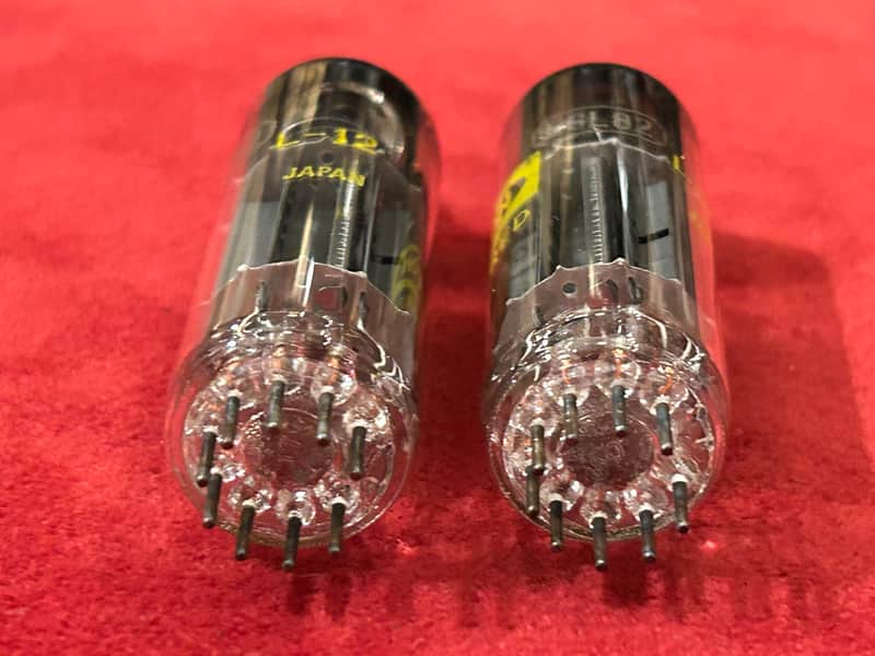 Raytheon 6BM8/ECL82 Vintage Matching Pair of Amplifier Vacuum Tubes w/ original box image 1