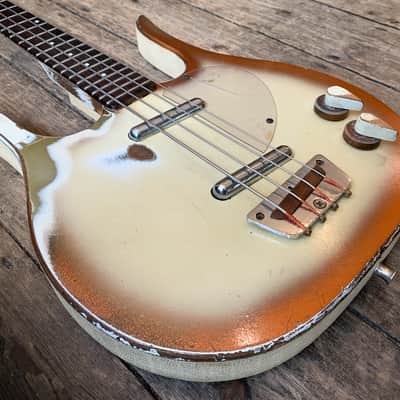 1959 Danelectro Longhorn Bass in Copperburst image 5