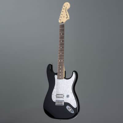 Fender Tom Delonge Strat RW Black - Electric Guitar image 10