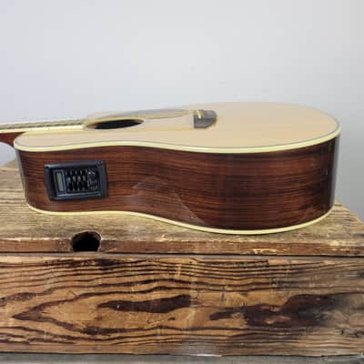 Breedlove Stage Dreadnought - Natural image 7