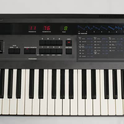 KORG DW-8000 + Case image 5
