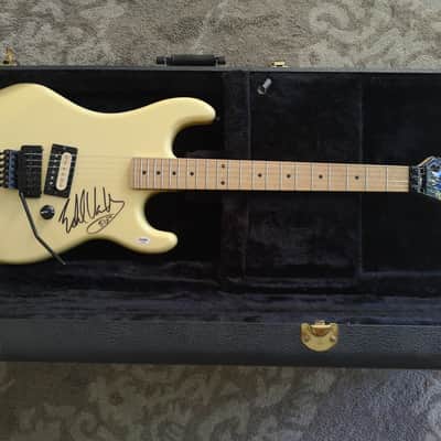 Kramer 86 Baretta certified signed by EVH image 2