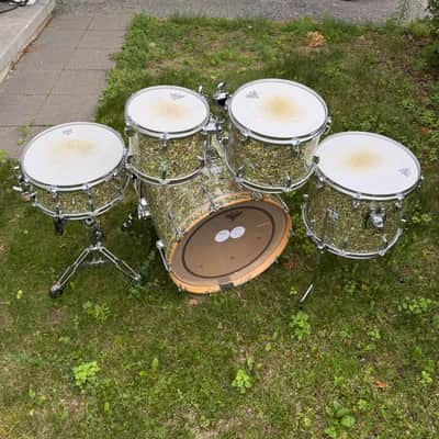 Yamaha Maple Custom Definitive 20 14 12 10 + 14x6 Snare Drum Set in Mint Candy finish + Bonus 13" Tom Japan image 5