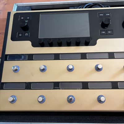 Line 6 Helix Floor Limited Edition 2019 - Gold image 4