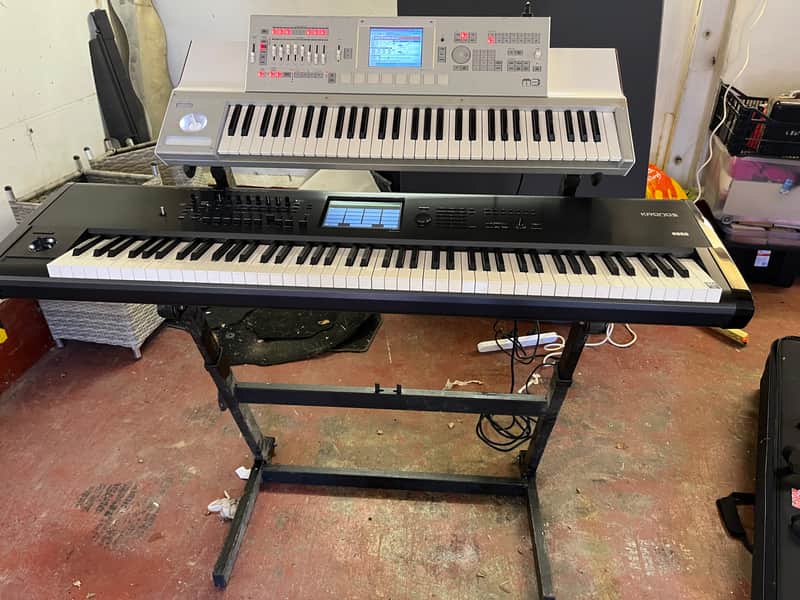 Korg M3 61 keyboard. image 1
