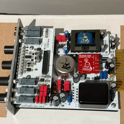 Louder Than Liftoff Chroma - Mic Preamp (500 Series) w/ Royal Blue Color Module (2 of 2) image 7