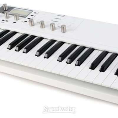 Waldorf Blofeld Keyboard Synthesizer - White (BlofeldKBd2) image 6