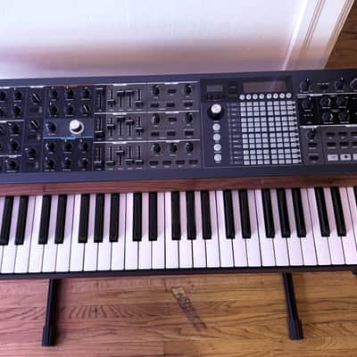 Arturia PolyBrute 61-Key Synthesizer 2021 - Present - Black image 5