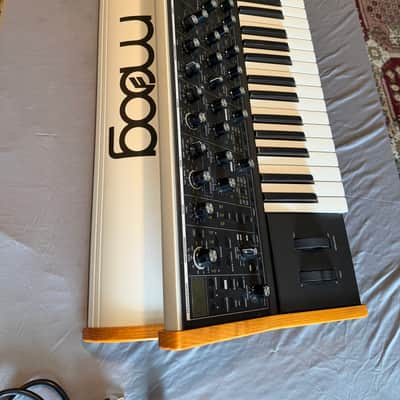 Moog Subsequent 37 Analog Synth 2017 - Present - Black image 5
