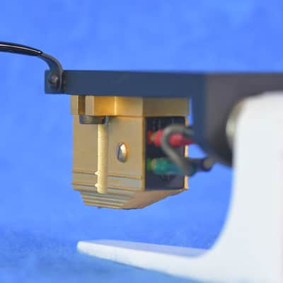 Ortofon MC 20 super Cartridge W/ Headshell In VG Condition image 9