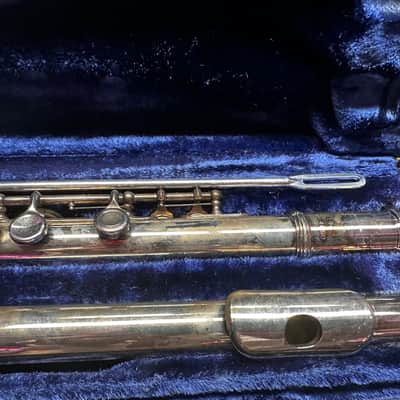 W.T. Armstrong Flute 104-30-14850 For Repair image 4
