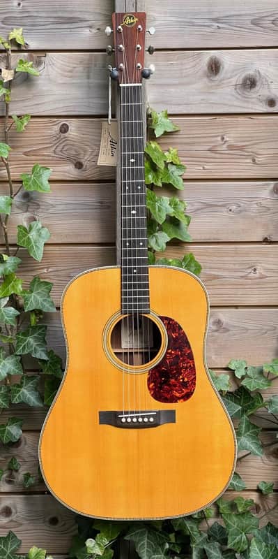 Atkin D37 Aged - Herringbone Rosewood image 1