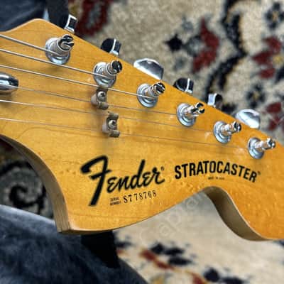1977 Fender - Stratocaster - Sunburst - ID 5971 image 13