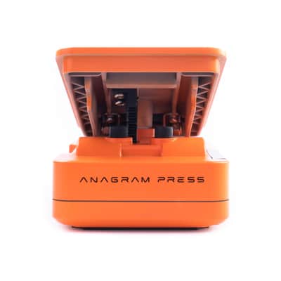Darkglass Anagram Bass Multi Effects Unit Pedal with Ultra Low Latency Press Expression Pedal Bundle (2 Items) image 8