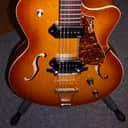 Godin 5th Avenue CW Kingpin II Archtop Electric Guitar - Cognac Burst