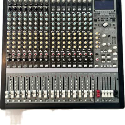 Korg MW2408 SoundLink 24-Channel 8-Bus Mixer 2020 - Present - Black image 1