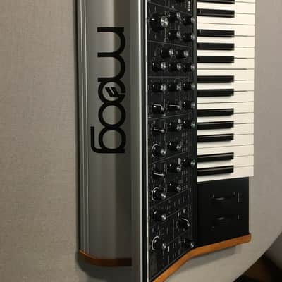Moog Subsequent 37 CV Paraphonic Analog Synth 2010s - Gray image 4