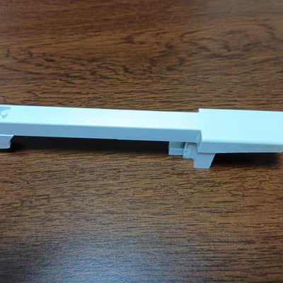 Roland Juno-2 / HS-80 / JX-8P / JX-10 / D-50 / S-10 / S-50 / A-50 / VK-1 / MKB-200 | White Key “A” (Style 28W) | Part No. 22575211 | Genuine Original Part | From Japan