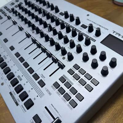 Roland TR-1000 Rhythm Creator 2025 - Present - Silver image 2