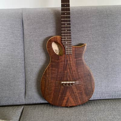 Pete Howlett Revelator Thinline Tenor Ukulele 2019 Natural image 3