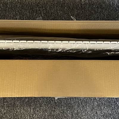 Arturia KeyLab 61 MkII MIDI Controller Black image 15