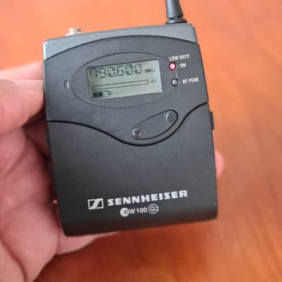 Sennheiser Sennheiser SK100 G2 Bodypack Transmitter – Professional Wireless Reliability image 9