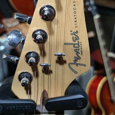 Fender Highway One Stratocaster 2006 - 2011 image 6