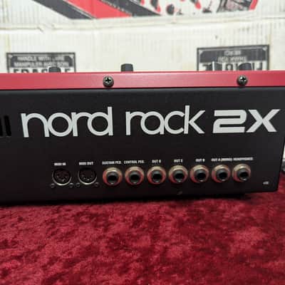 Nord 2X Rack 20-Voice Rackmount Desktop Virtual Analog Lead Synthesizer Synth 2003 - 2014 - Red image 9