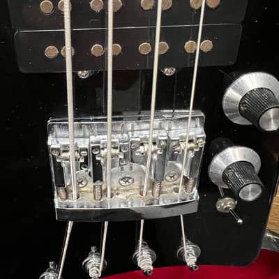 Hondo Alien Headless 4- string bass 1980's -Duke Copy  Black 30.5" scale  w/OHSC image 16