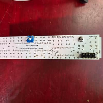 BASTL Instruments Tromso VCO / Comparator / Sample & Hold 2013 - 2020 - Silver image 2