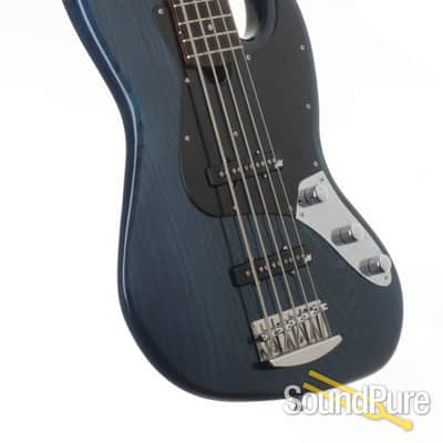 Roscoe V Classic 5-String Electric Bass #0204C - Used image 4