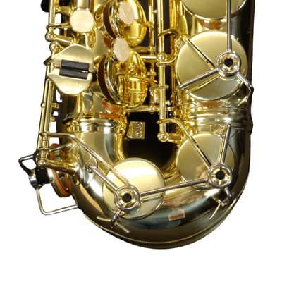 Conn Alto Saxophone in E♭ - CAS411L - Lacquer image 10
