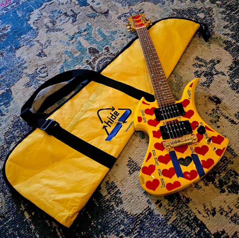 2006 Fernandes Burny YH-JR - Hide Signature Model - Yellow Heart
