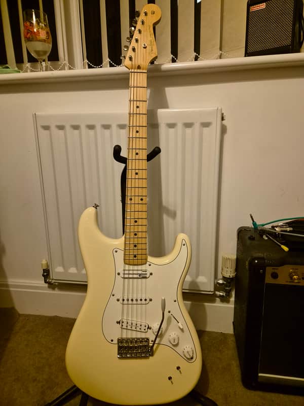 Fender Ed O'Brien Artist Series Signature EOB Stratocaster 2018 - Present - Olympic White