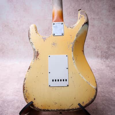 FENDER USA Masterbuilt '61 Reissue Stratocaster Heavy Relic *Vincent Van Trigt " Vintage White + Rosewood" (2024) image 17