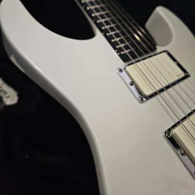 Jackson USA Custom Shop Snow Blind Soloist 2007 Snow White Pearl w/ Hardshell Case image 7