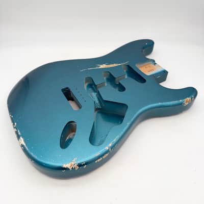 RS Guitarworks “V” Hybrid Body Alder Pro Relic Bound Light bb602