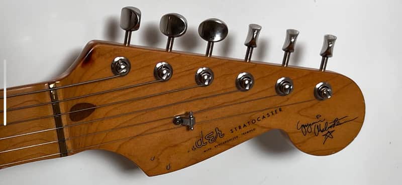 Fender Yngwie Malmsteen  Signature Stratocaster with Maple Fretboard 1987 - 1997 - Vintage White image 1