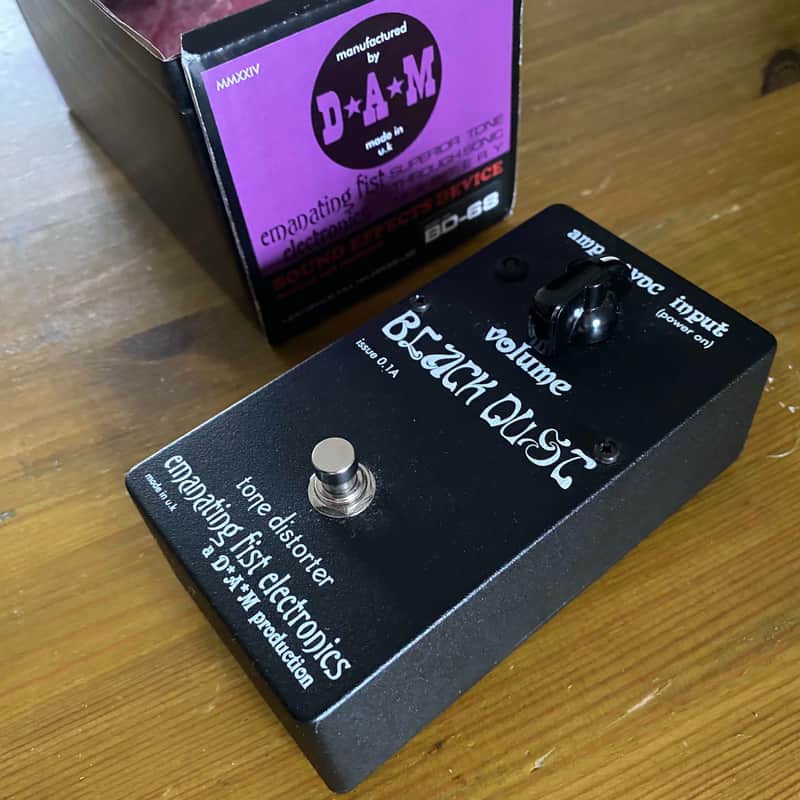 D*A*M Emanating Fist Black Dust Fuzz | Reverb UK
