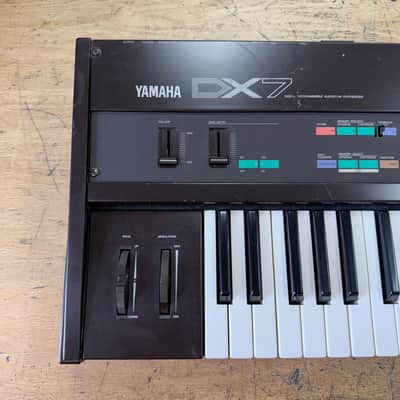 Vintage Yamaha DX7 Digital Programmable Algorithm Synthesizer Synth Keyboard Made in Japan Just Serviced image 2