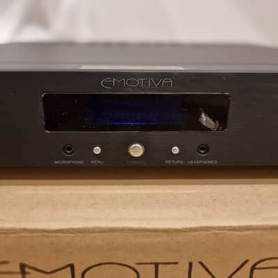 Emotiva UMC-200 7.1 Surround Sound Processor and Preamp image 4