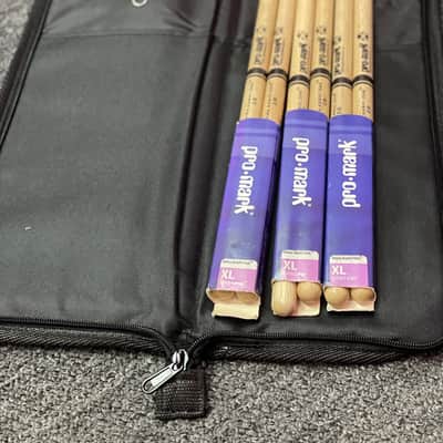 3x Pro-Mark Shira Kashi Oak 2B Wood Tip Drum Sticks with Universal Percussion Stick Bag (UH-617) image 2