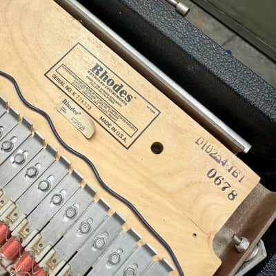 Rhodes Mark II Suitcase Piano 73-Key Electric Piano 1970’s original vintage USA image 4