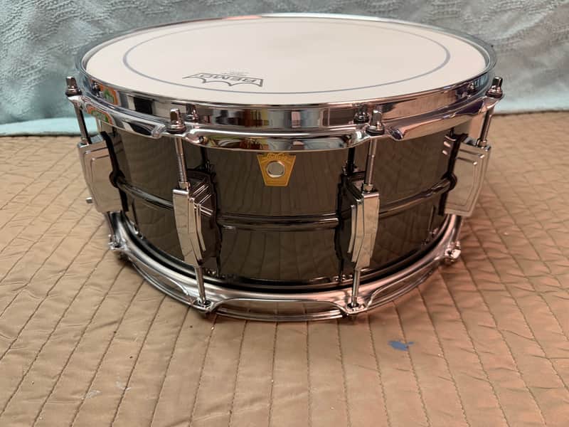 LUDWIG  🥁 Black beauty usa snare drum 6.5 x 14 upgraded head and wires image 1