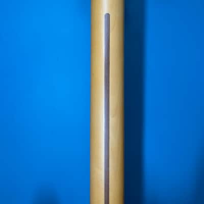 Fender American Professional Classic Stratocaster 2025 - Present - Faded Firemist Gold image 12