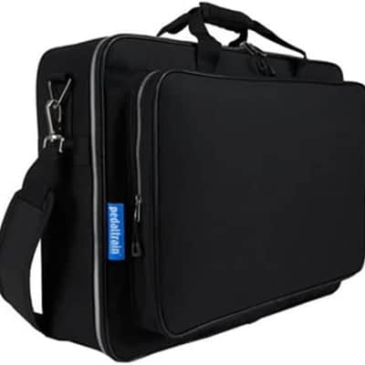 Pedaltrain Classic 3 PedalBoard with Deluxe MX Soft Case image 4