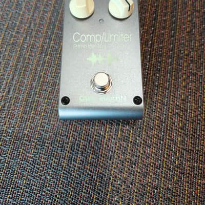 Carl Martin Comp / Limiter 2018 - Present - Silver image 2