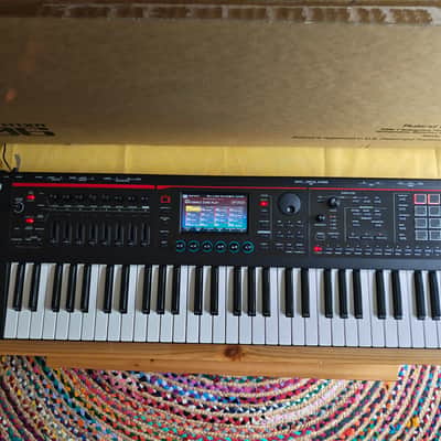 Roland FANTOM-06 61-Key Workstation Keyboard 2022 - Present - Black image 2